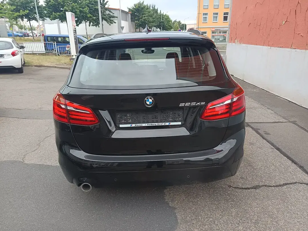 BMW 225 - Thumbnail 5