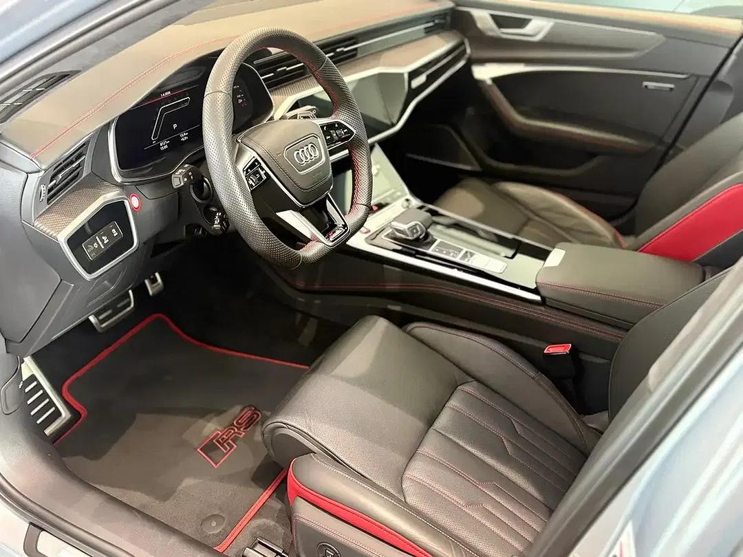 Audi RS6 - Thumbnail 9