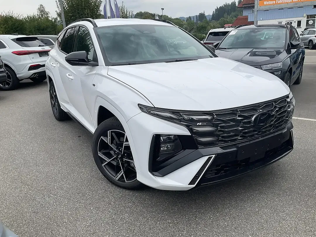 Hyundai TUCSON - Thumbnail 1
