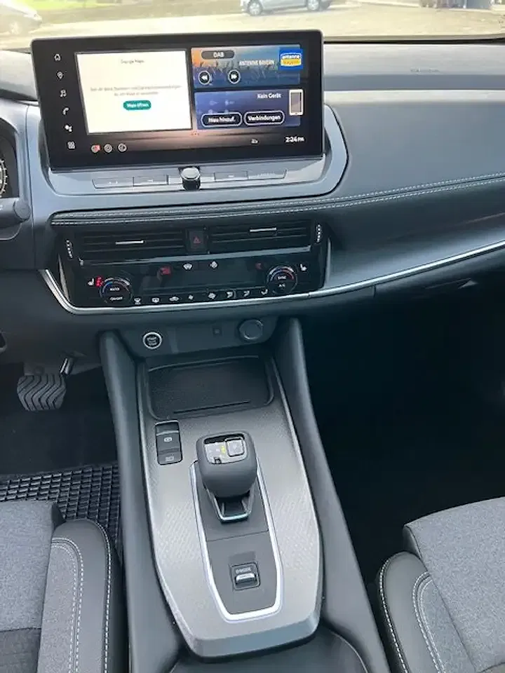 Nissan Qashqai - Thumbnail 8