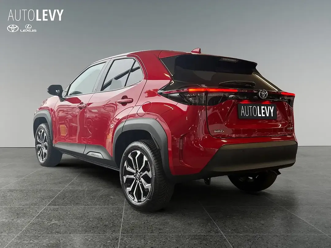 Toyota Yaris Cross - Thumbnail 3