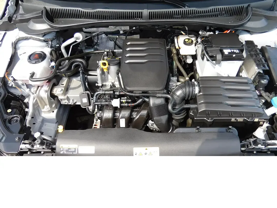 Volkswagen Polo - Thumbnail 14