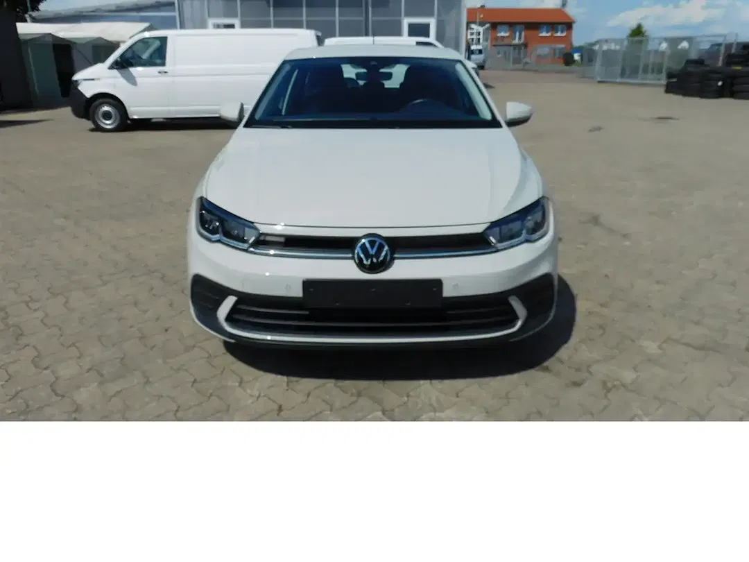 Volkswagen Polo - Thumbnail 3