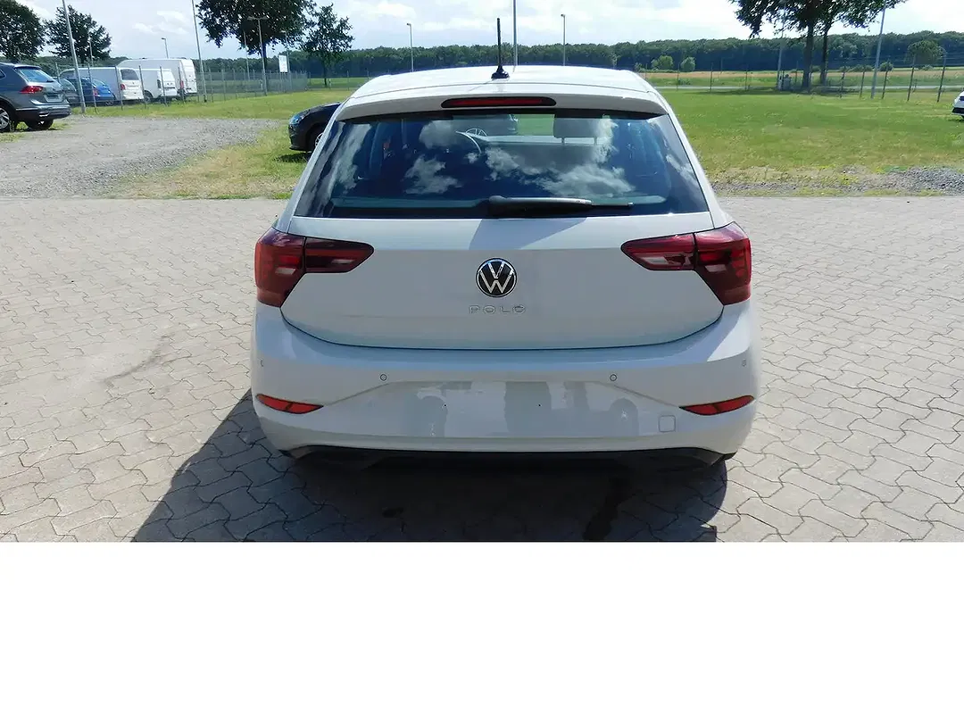 Volkswagen Polo - Thumbnail 4