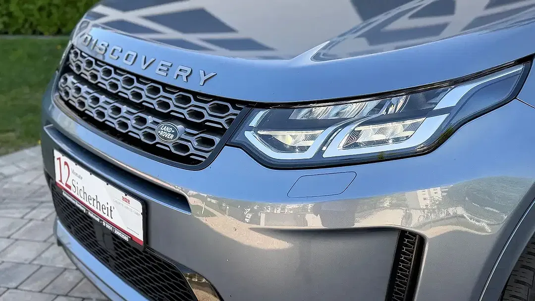 Land Rover Discovery - Thumbnail 4