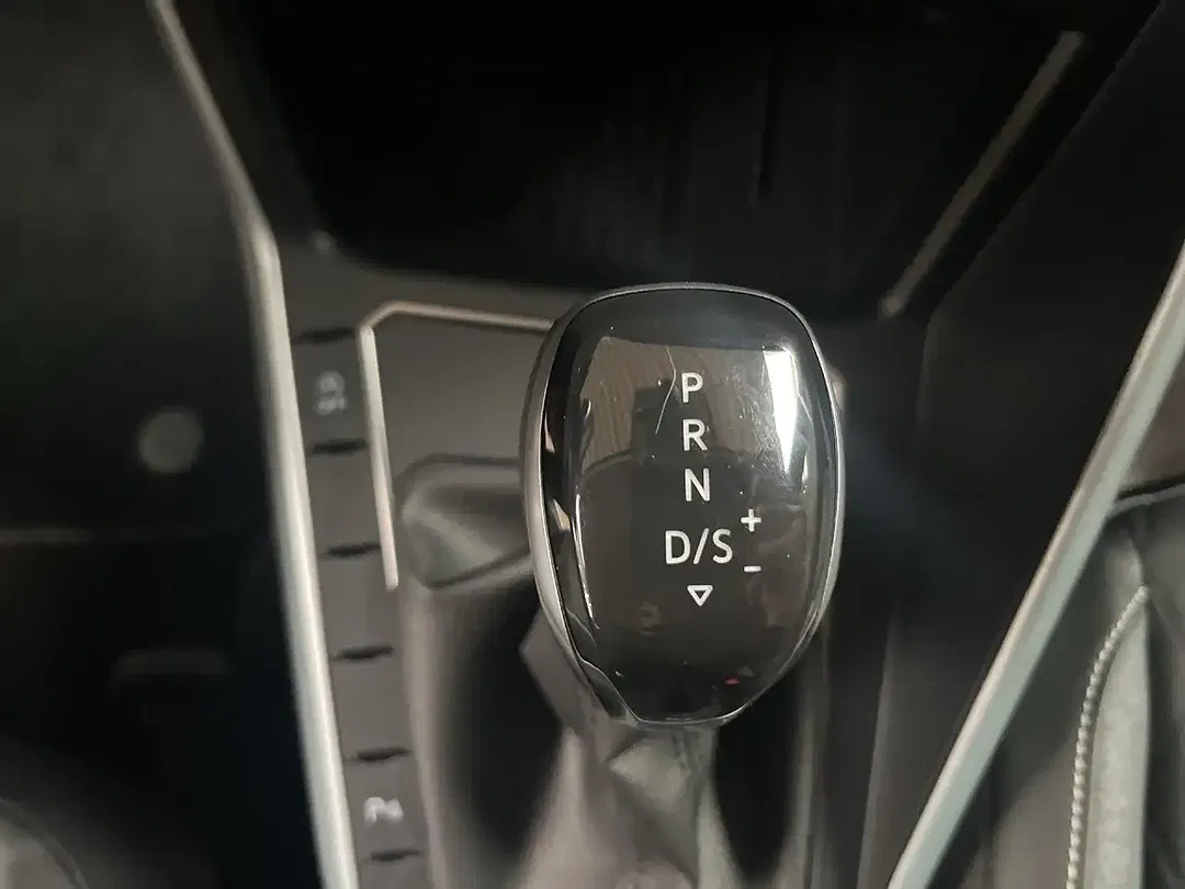 Volkswagen Polo - Thumbnail 13