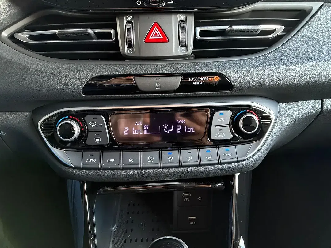 Hyundai i30 - Thumbnail 11