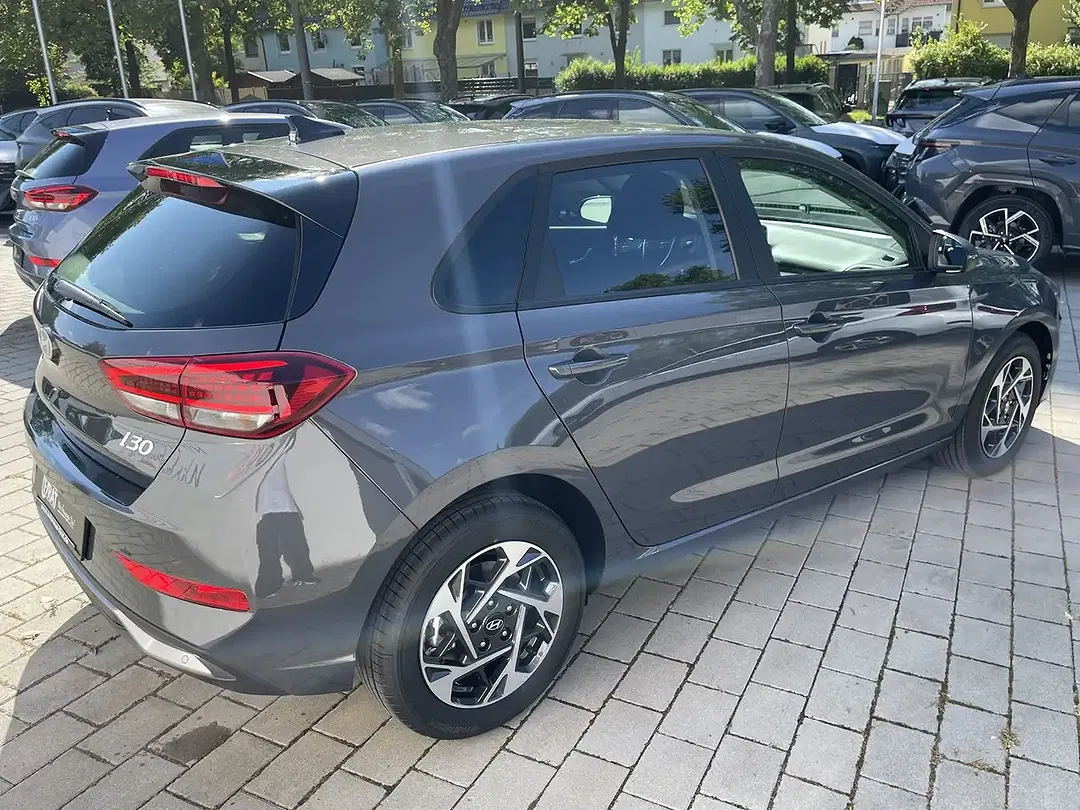 Hyundai i30 - Thumbnail 6