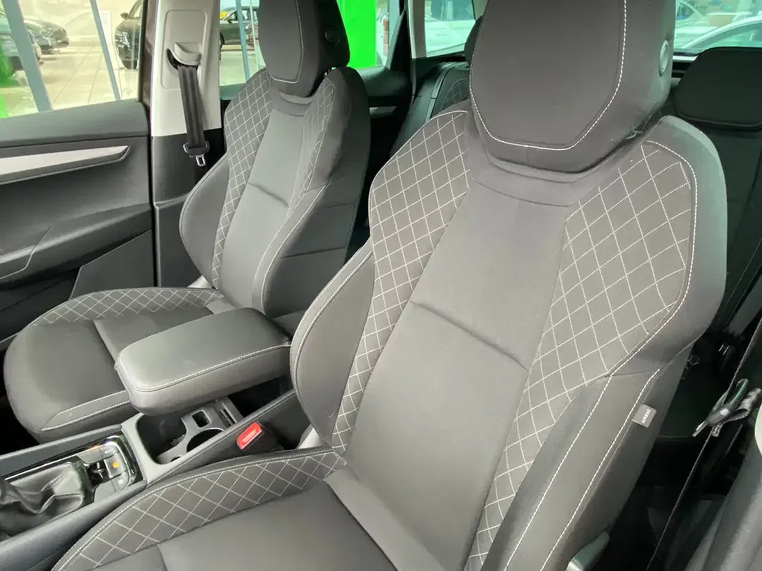 Skoda Karoq - Thumbnail 14