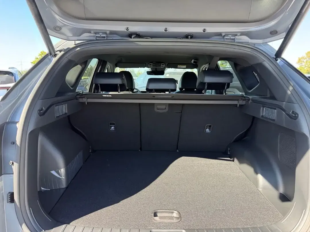 Hyundai TUCSON - Thumbnail 12