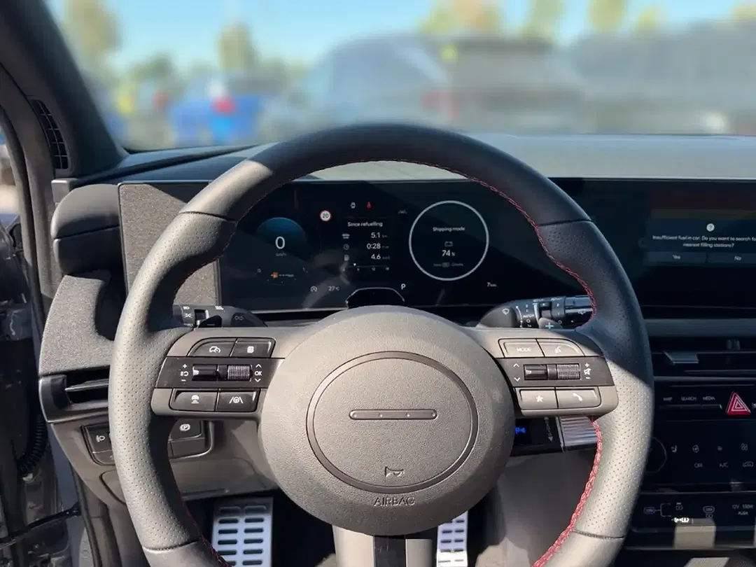 Hyundai TUCSON - Thumbnail 8