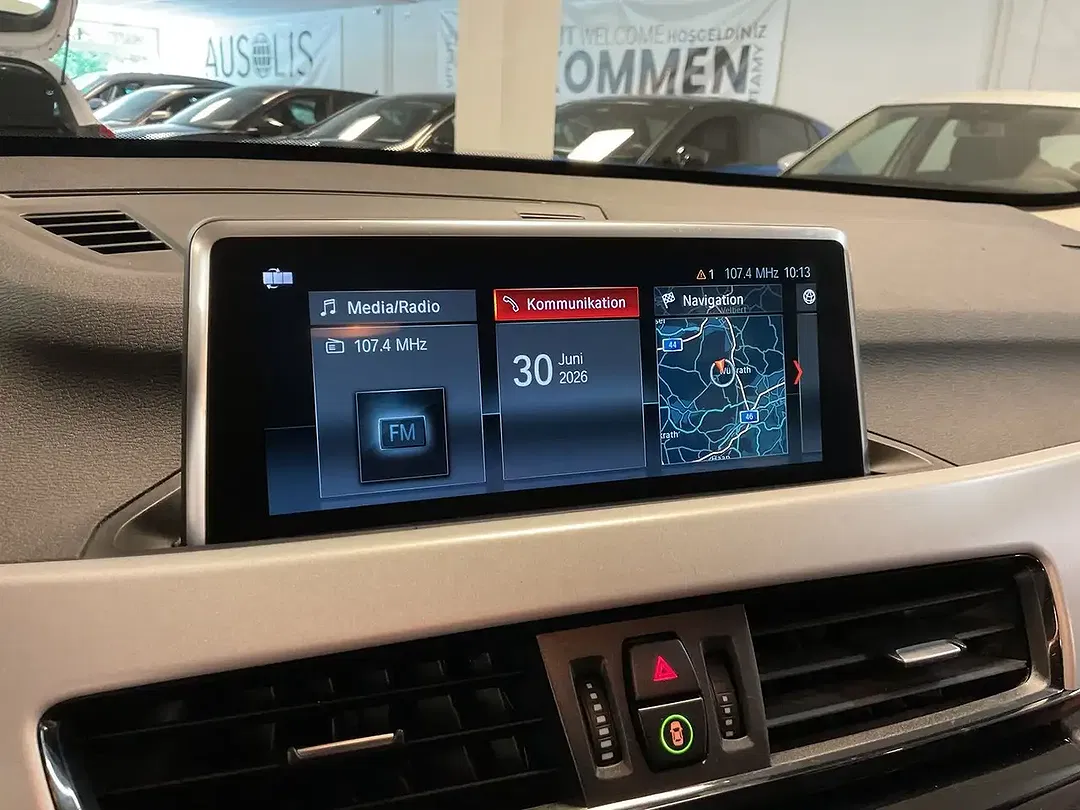 BMW X1 - Thumbnail 13