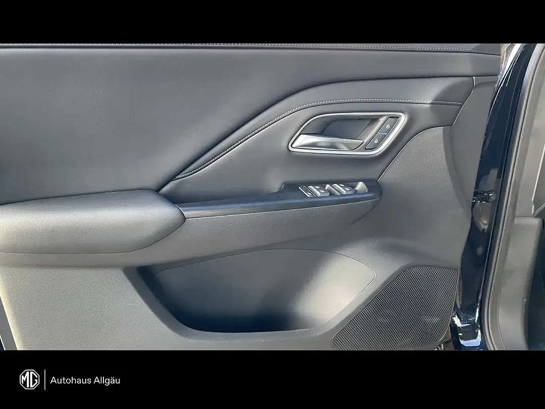 MG ZS - Thumbnail 5