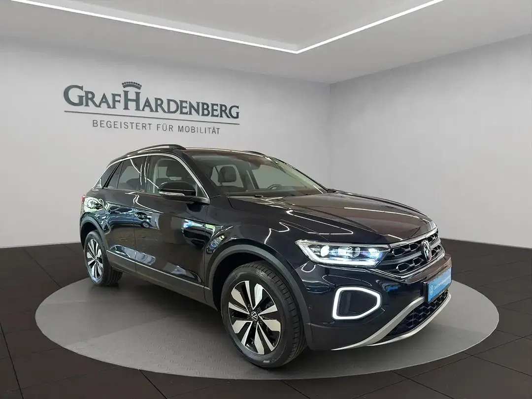 Volkswagen T-Roc - Thumbnail 8