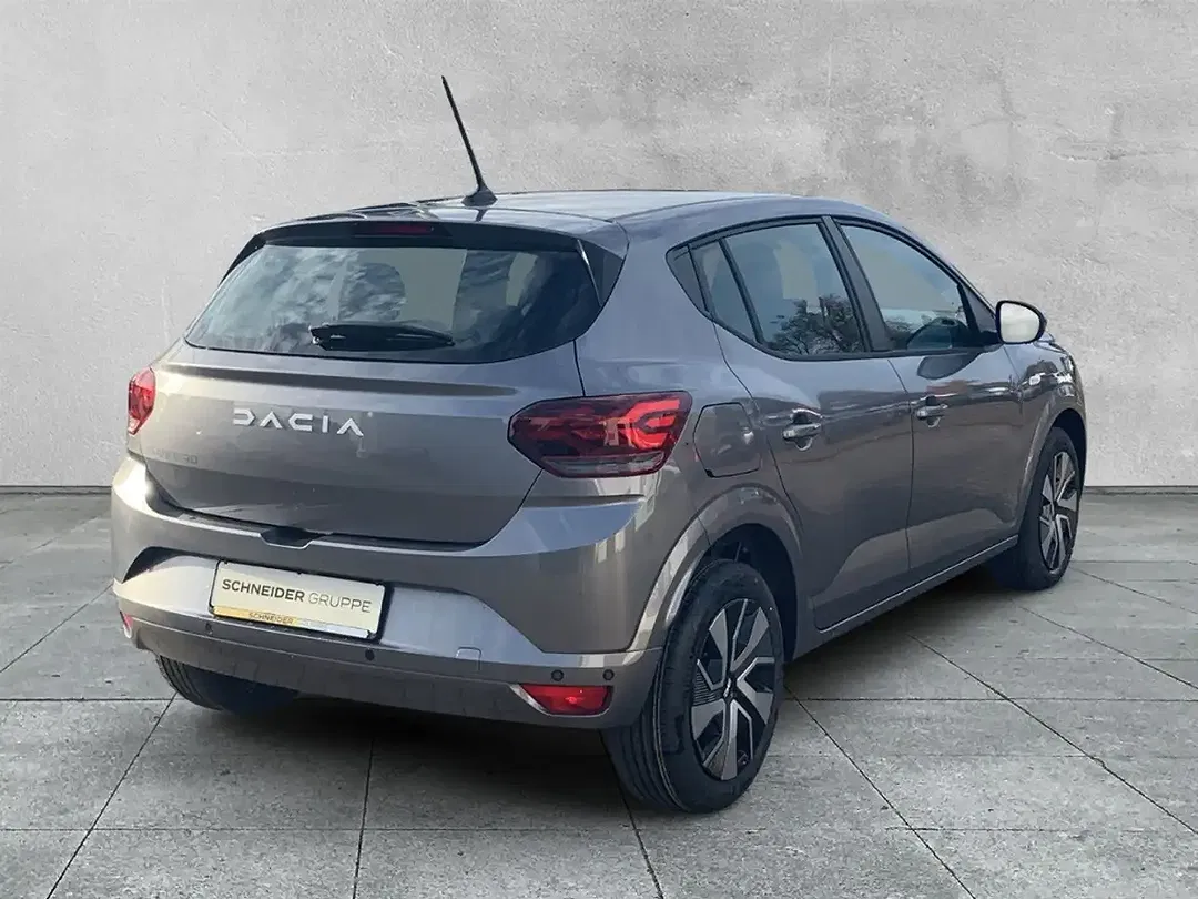 Dacia Sandero - Thumbnail 5