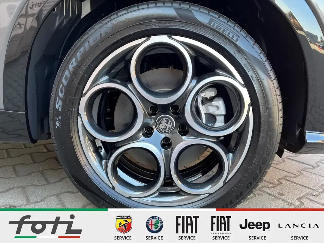 Alfa Romeo Tonale - Thumbnail 4