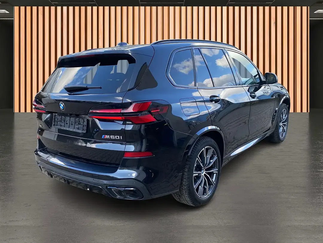 BMW X5 M - Thumbnail 8
