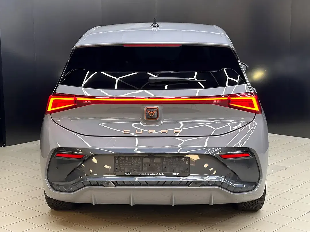 CUPRA Born - Thumbnail 6