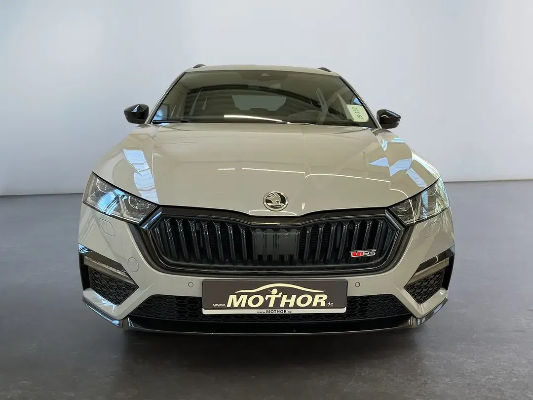 Skoda Octavia - Thumbnail 5