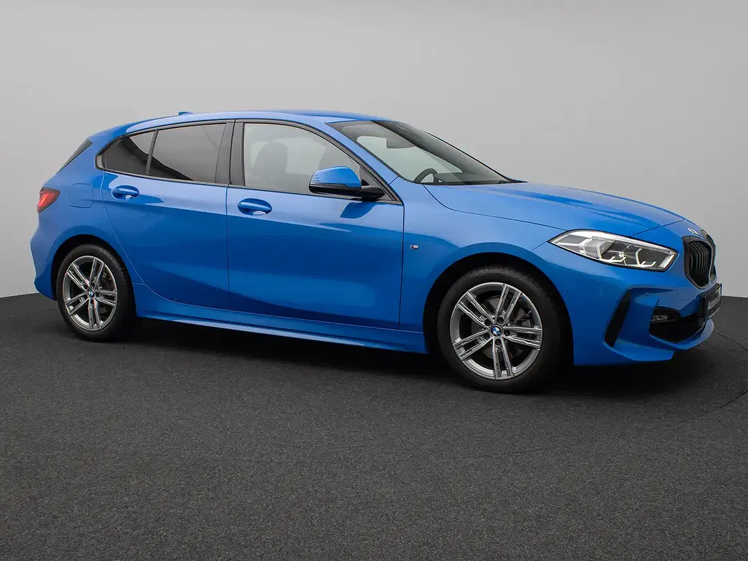 BMW 118 - Thumbnail 3