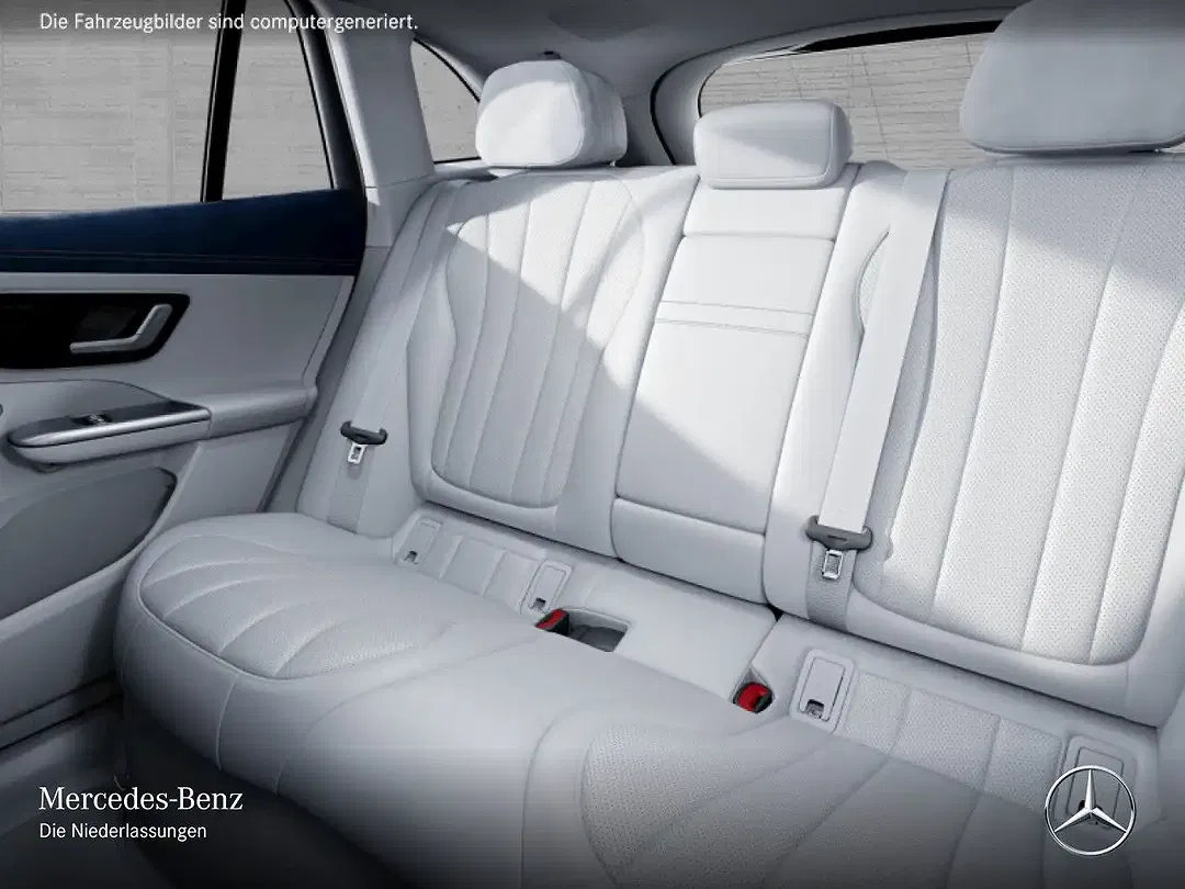 Mercedes-Benz EQE SUV - Thumbnail 12