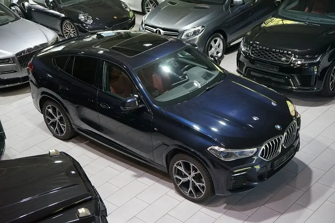 BMW X6 - Thumbnail 3