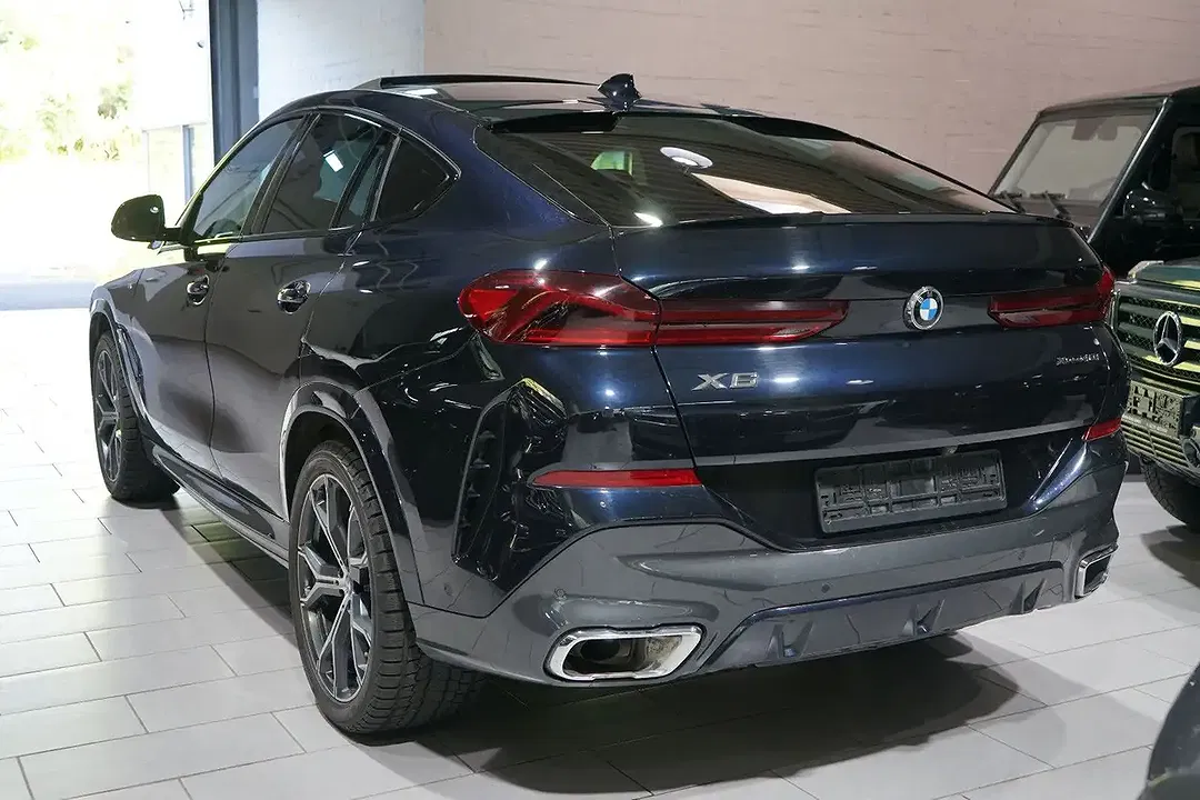 BMW X6 - Thumbnail 9