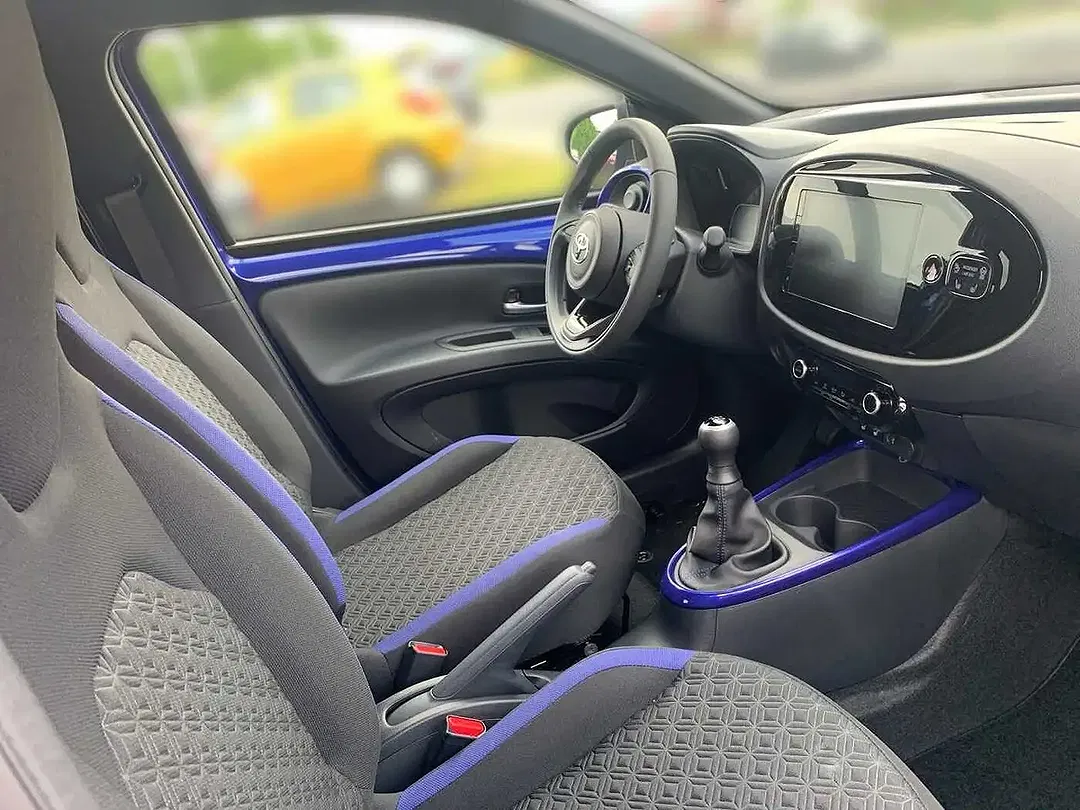 Toyota Aygo X - Thumbnail 6