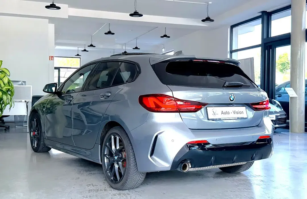 BMW 118 - Thumbnail 5