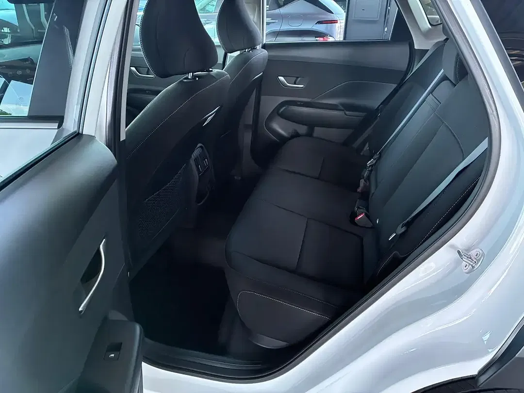 Hyundai KONA - Thumbnail 6