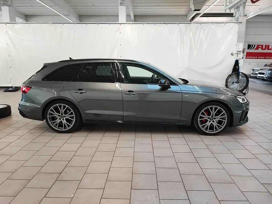 Audi A4 - Thumbnail 6