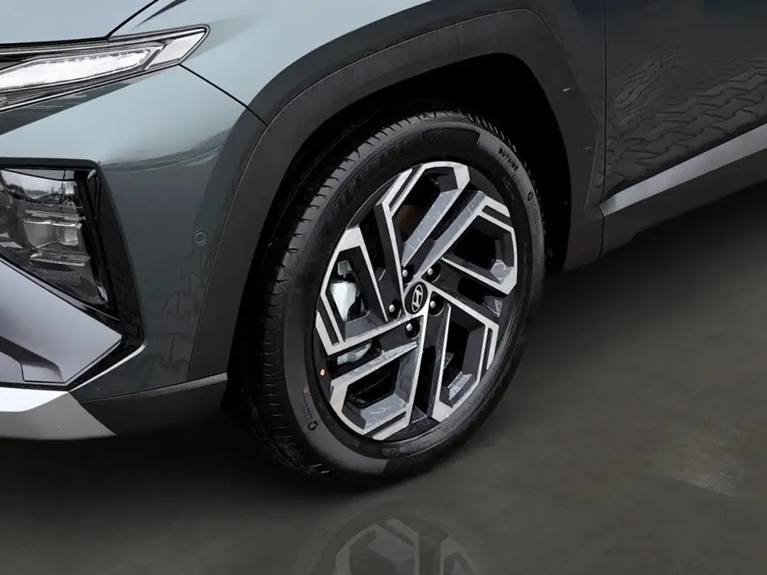 Hyundai TUCSON - Thumbnail 6