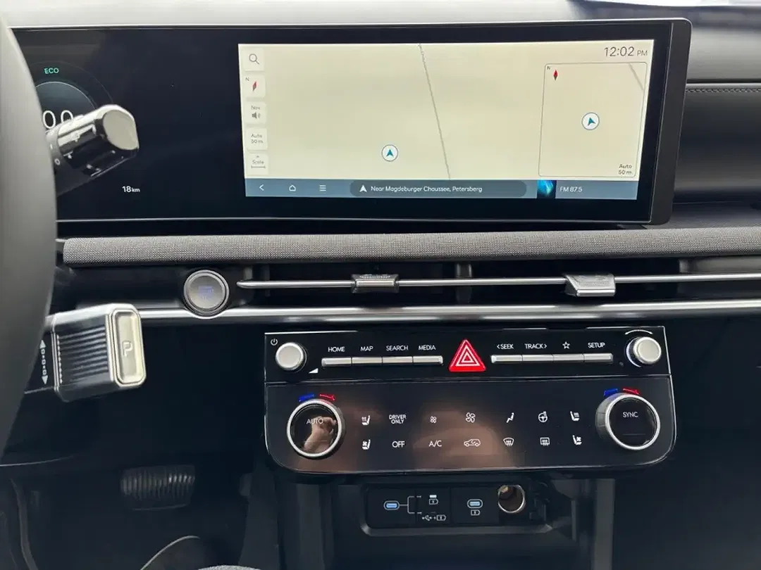 Hyundai TUCSON - Thumbnail 9