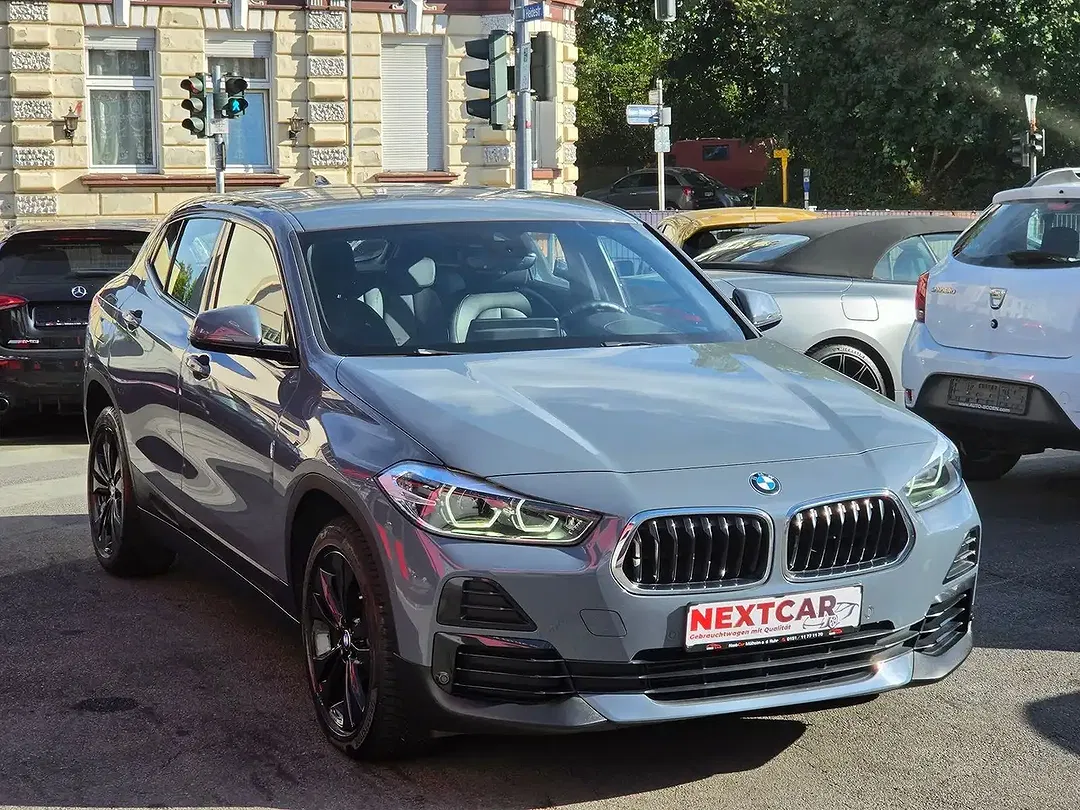 BMW X2 - Thumbnail 5