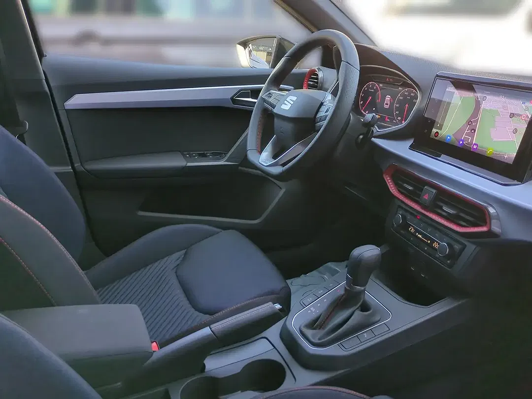 SEAT Ibiza - Thumbnail 13