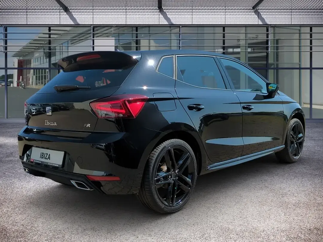 SEAT Ibiza - Thumbnail 5