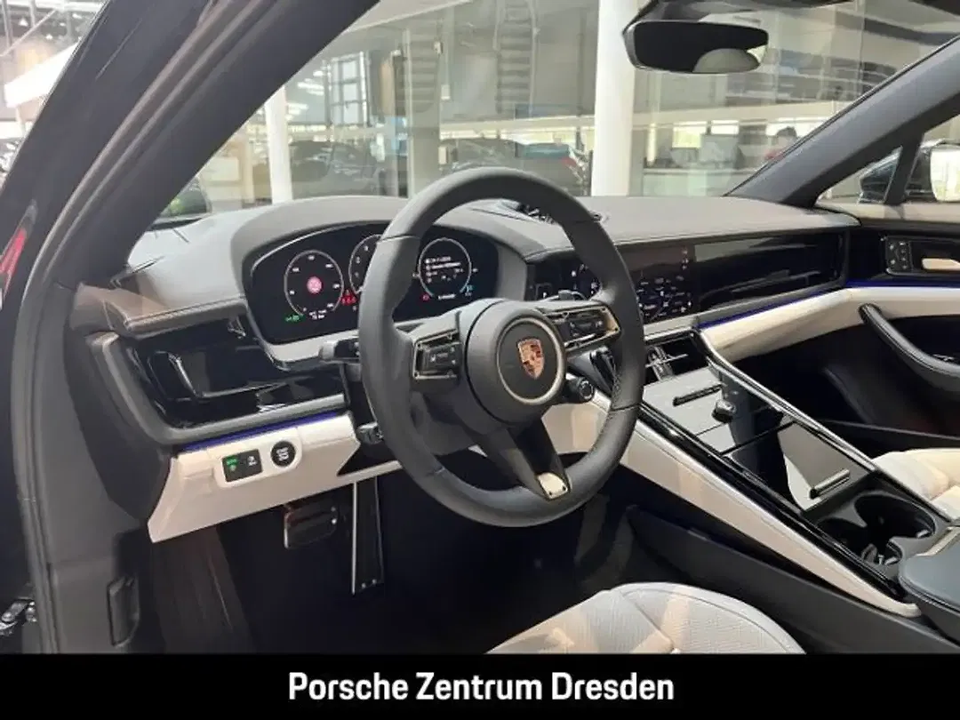 Porsche Panamera - Thumbnail 4