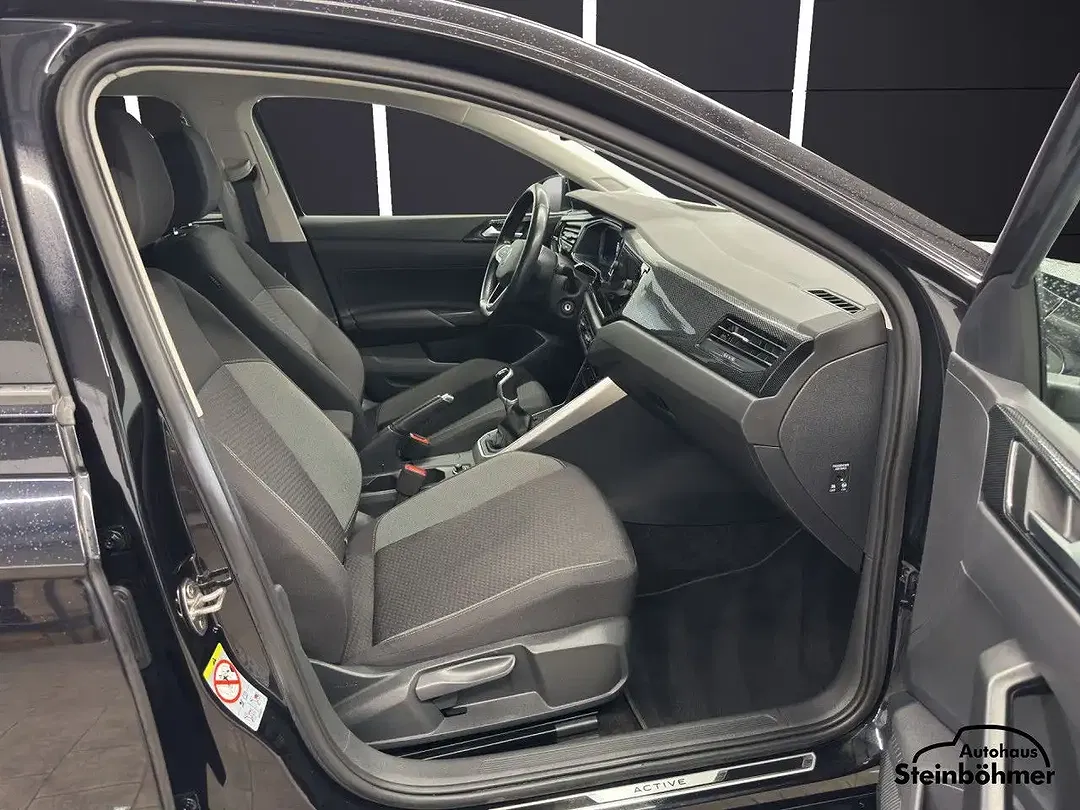 Volkswagen Polo - Thumbnail 13