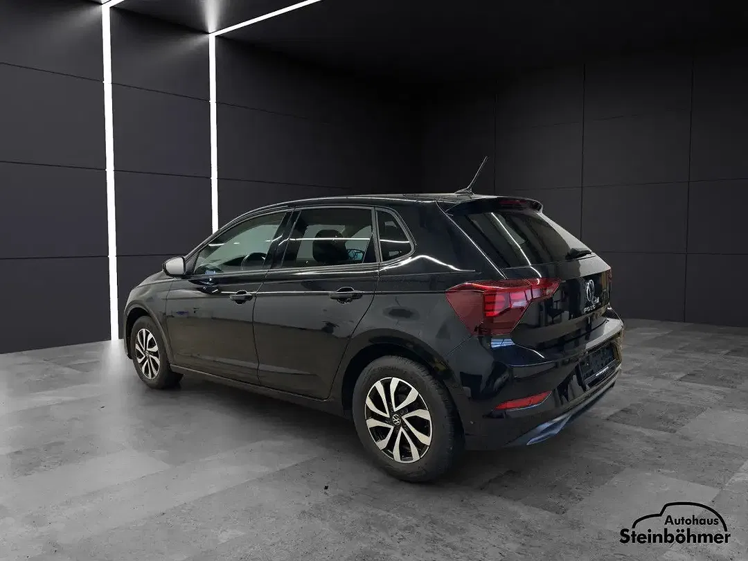 Volkswagen Polo - Thumbnail 3