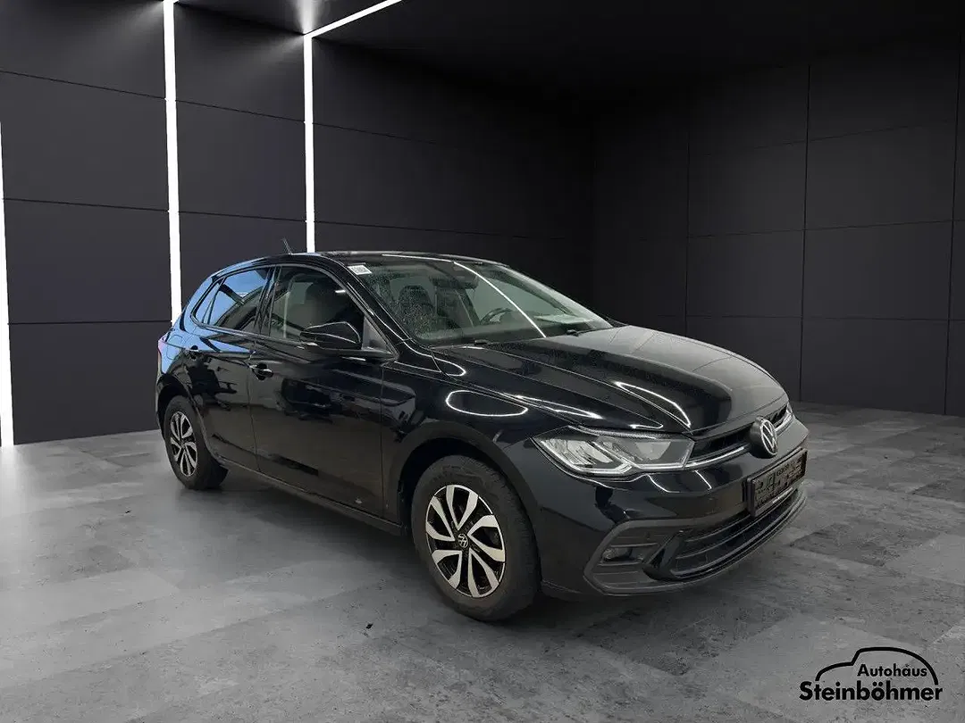 Volkswagen Polo - Thumbnail 9