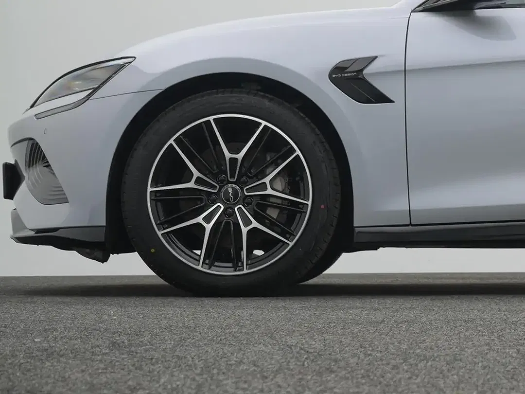 BYD Seal - Thumbnail 8
