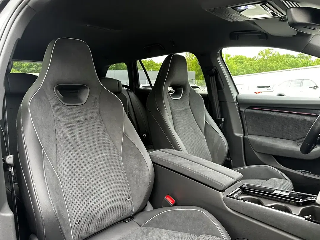 Skoda Superb - Thumbnail 4