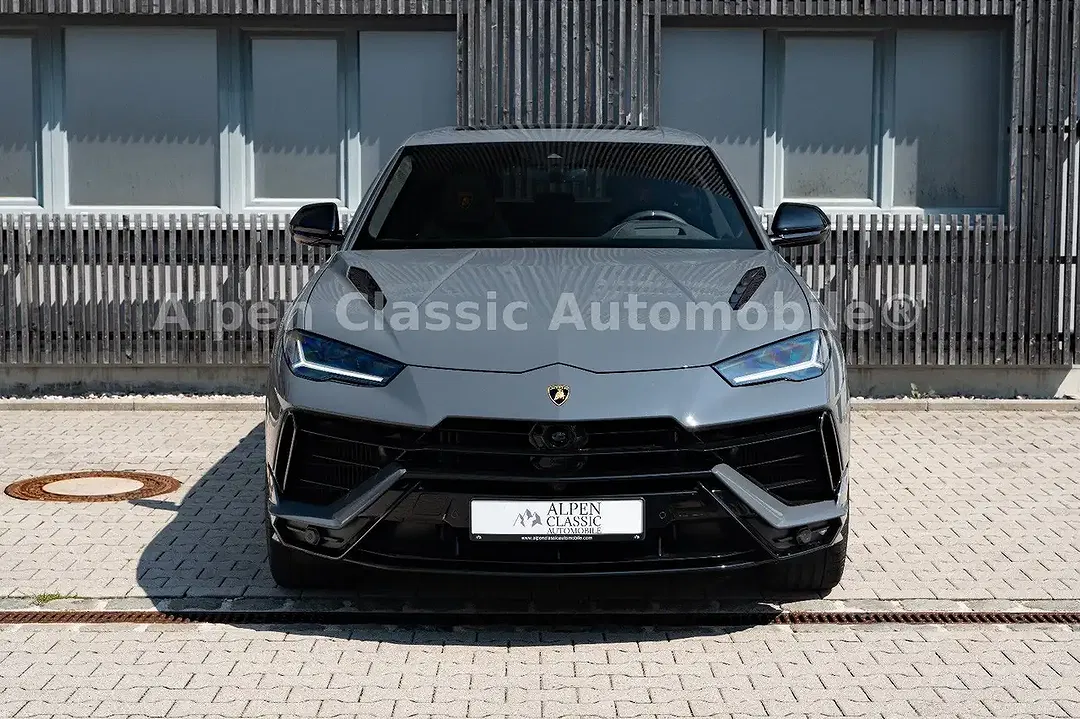 Lamborghini Urus - Thumbnail 7