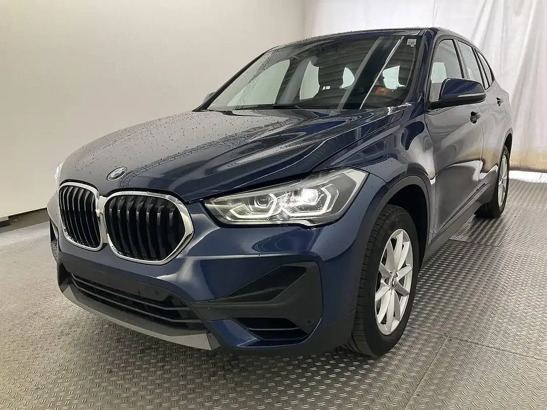 BMW X1 - Thumbnail 3