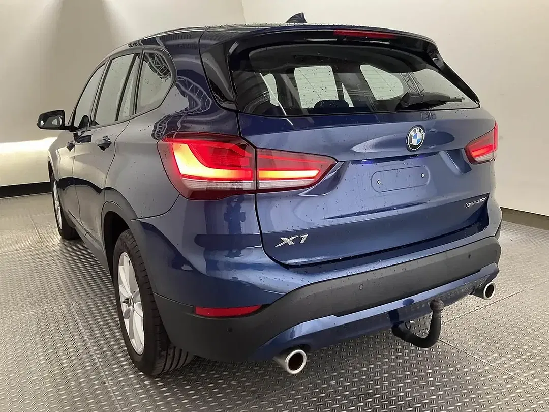 BMW X1 - Thumbnail 4