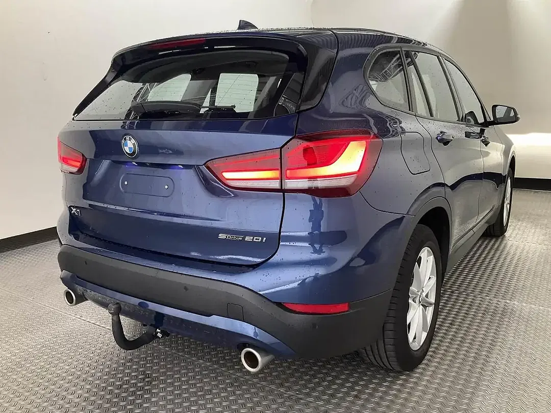 BMW X1 - Thumbnail 6