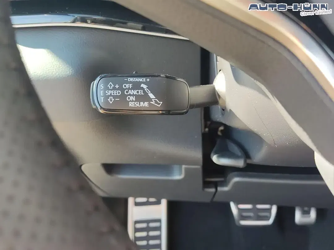 Skoda Karoq - Thumbnail 11