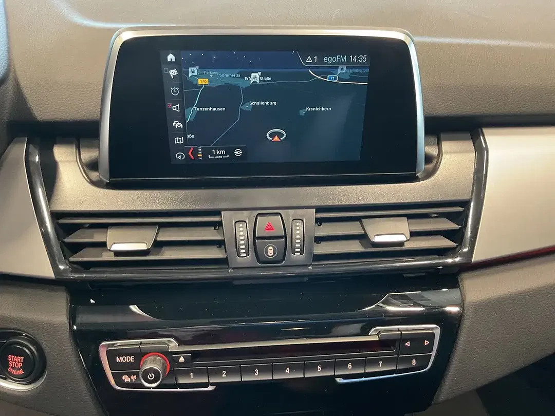 BMW 218 - Thumbnail 14