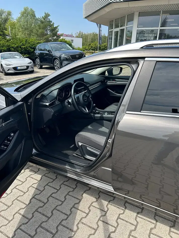Mazda 6 - Thumbnail 9
