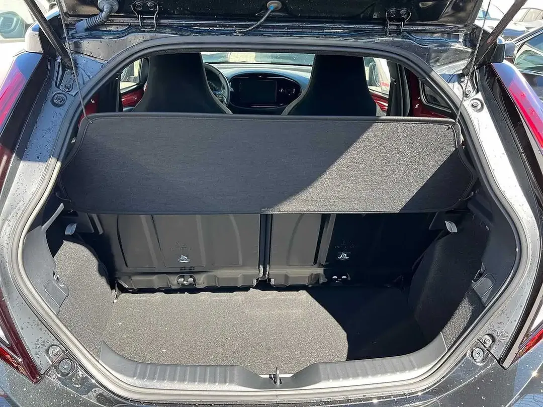 Toyota Aygo X - Thumbnail 10